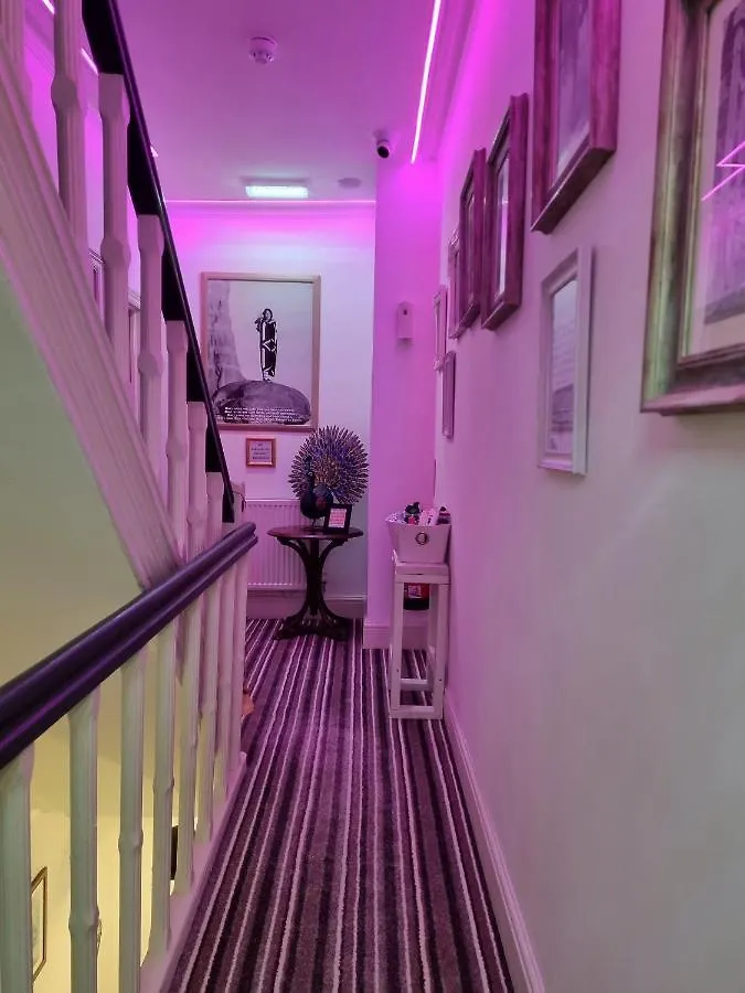 Tiffy'S Place (Adults Only) Blackpool